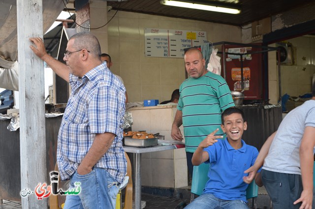 فيديو: اليوم الثاني والحلقة الثانية من برنامج فوازير رمضان مع علي الرشدي وسيد بدير واجواء رمضانية في شارع السلطاني 